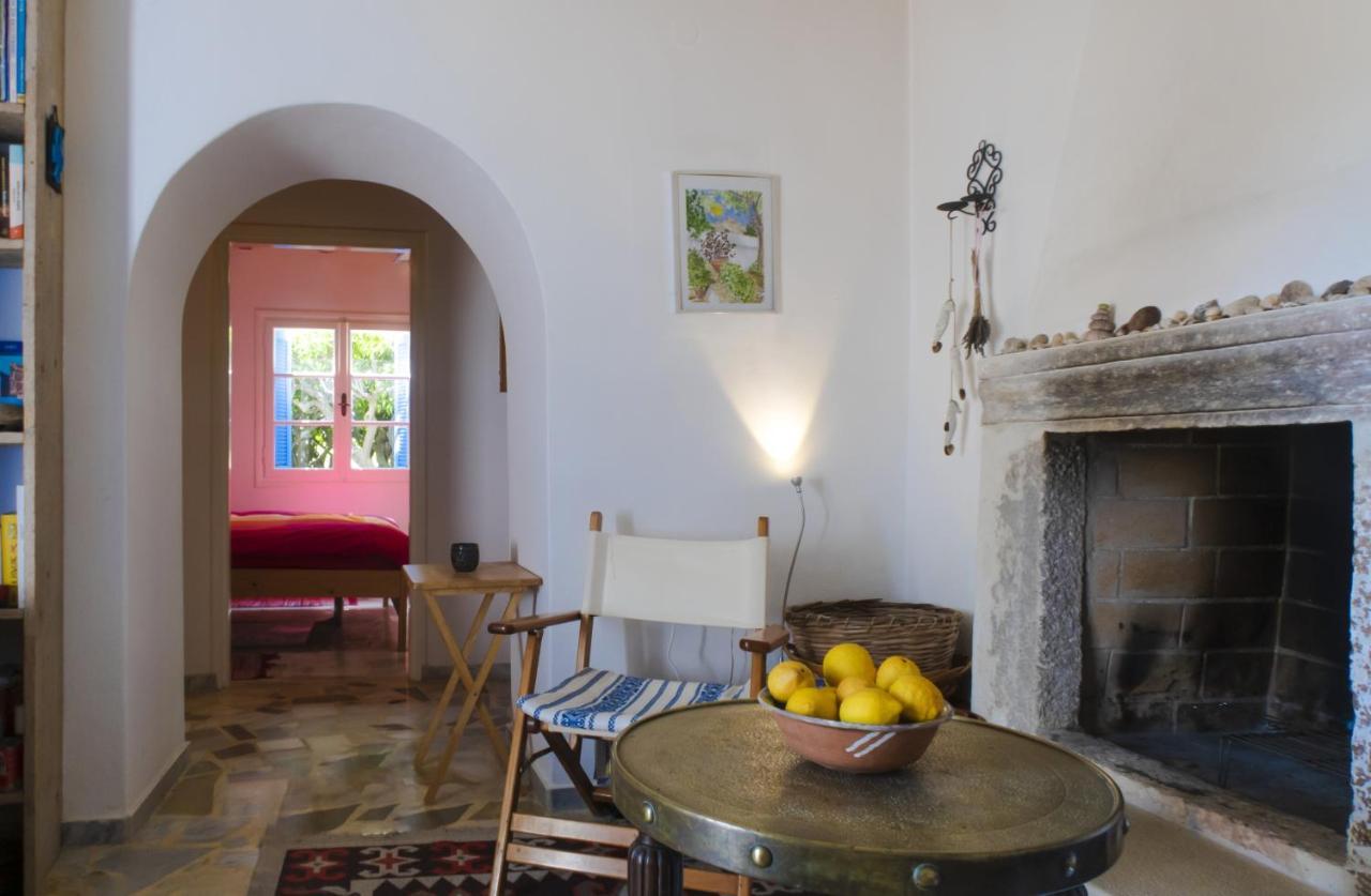 Phlea Farm Studios Алинда Экстерьер фото